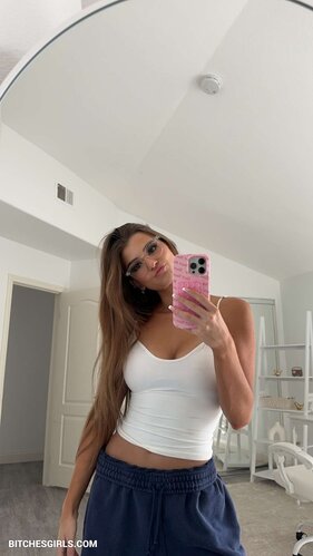 104064745611756846864182461319007534754 thumbnail