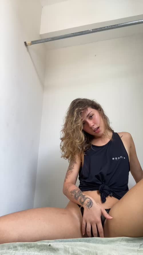 136618646133716863815849461782444200813 thumbnail