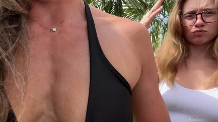 5a3636e344647c75956fdfeae311f65c143b10de1c6731443b3d93d7d874d325 thumbnail