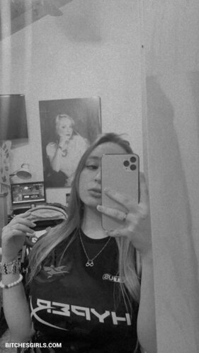 46054925415496172386911542884787480808 thumbnail