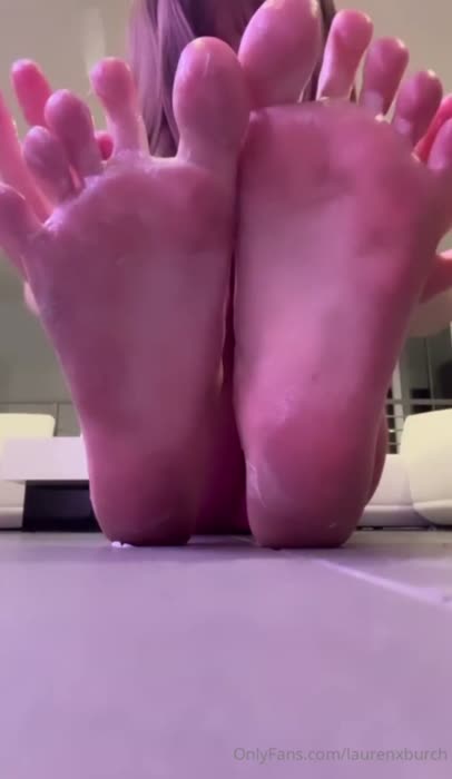 2c309dc88574b5ff91e0f95612a0d02b70c0f2ab843430012135b98dacef401c thumbnail