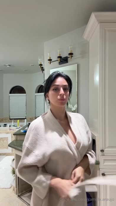 e344df3eac91f6e5f2811b557bd6357e1d241112c56990dd9f916a1ce5a5dd46 thumbnail