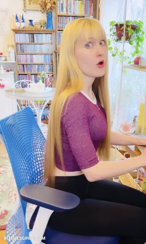 23404184503653725576354130264661055049 thumbnail