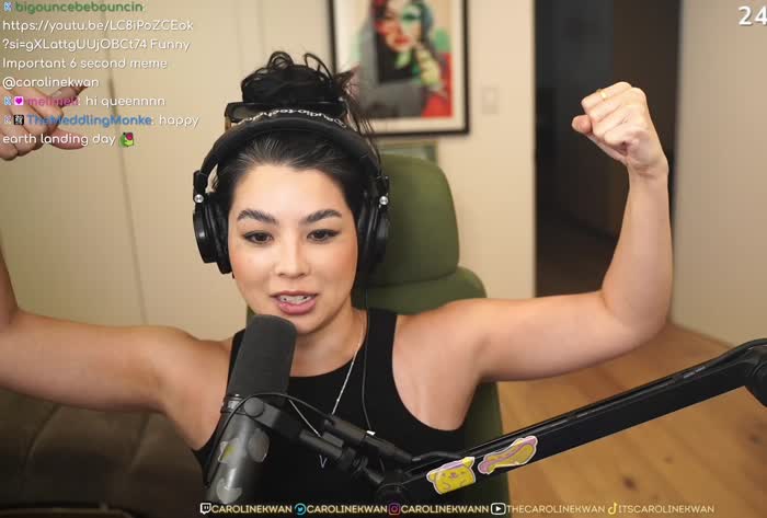 d2b01d155cc85f72db426516dccd22a3d0aa9f21fe0af3848680bb2bc2d1c7d2 thumbnail