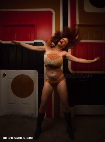 37017326395174146154403143145672718333 thumbnail