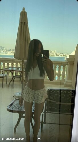 194511158766519697384358187223738180387 thumbnail