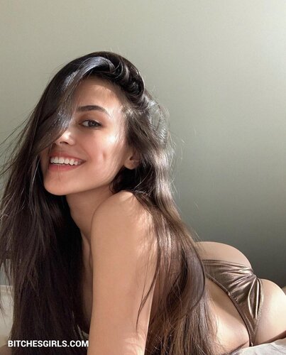 212231511730751090263783742052068913285 thumbnail