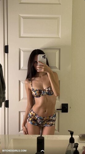 237270271200656161110472355861397634121 thumbnail