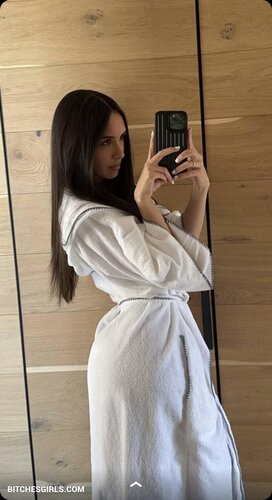 330855645454165664089158727238260764520 thumbnail