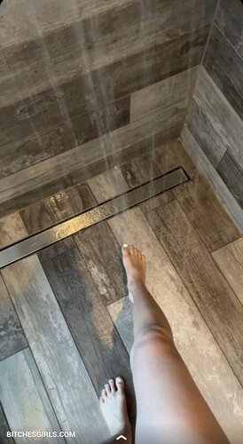 105660900771657810908678745897679907253 thumbnail