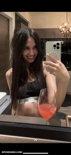 220938412341546343435710939410002221097 thumbnail