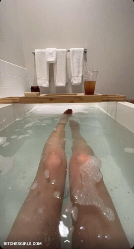 234656827158332274496662856642240476647 thumbnail