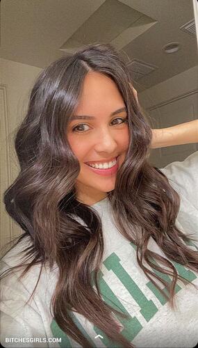 137991573827343187954853831109965742596 thumbnail