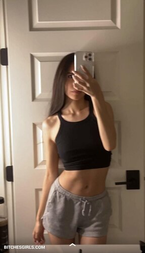 325042598220252037042784676461350424247 thumbnail