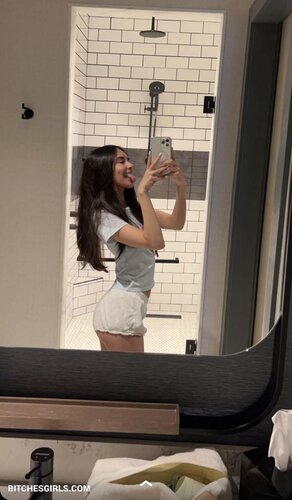 142366121886808325628445286331784660048 thumbnail