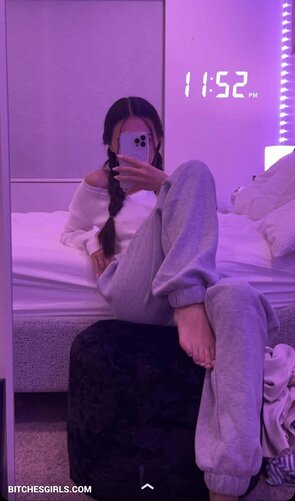 50393657981416334132338434467677424254 thumbnail