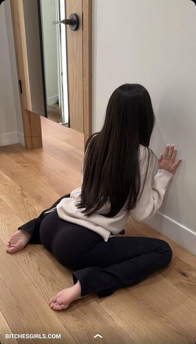 304533443158655800806834403672494501245 thumbnail