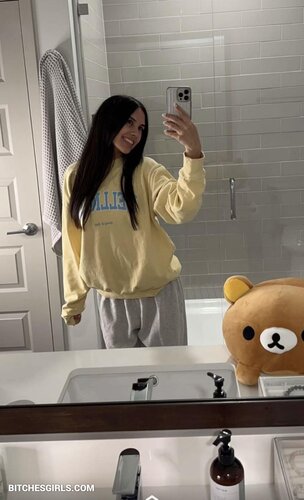 151663815675279914659284316309302188698 thumbnail