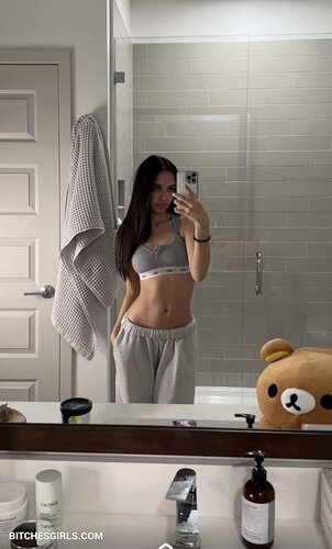 289801992426725382512985589548011814685 thumbnail