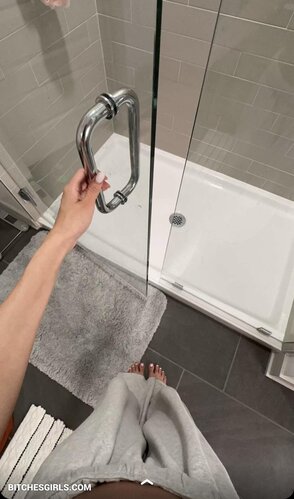 65404988416171090204744405632935359623 thumbnail