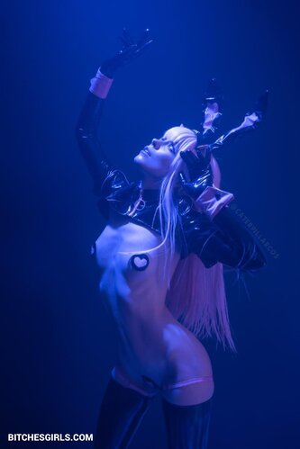 211924772615245072646988542950570158918 thumbnail