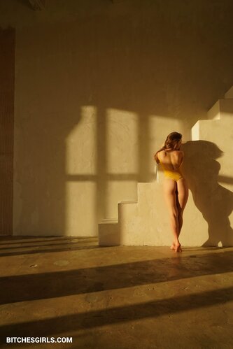 237167294786337489140413431594316283117 thumbnail