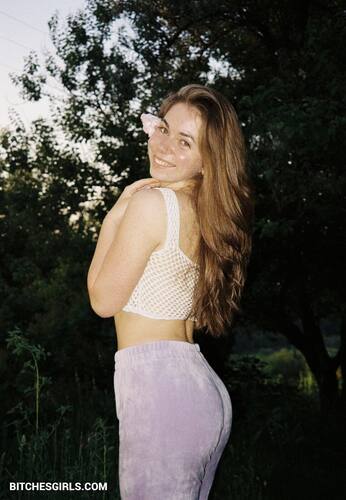 288216575709485237845689771036566557552 thumbnail