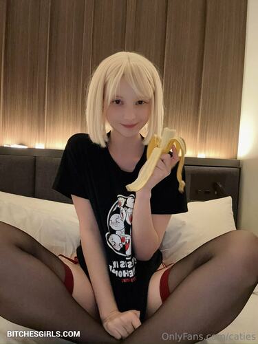 240020992660487732433352598874098406071 thumbnail