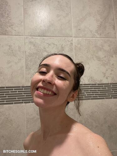 234945981671311919322151967103312024376 thumbnail