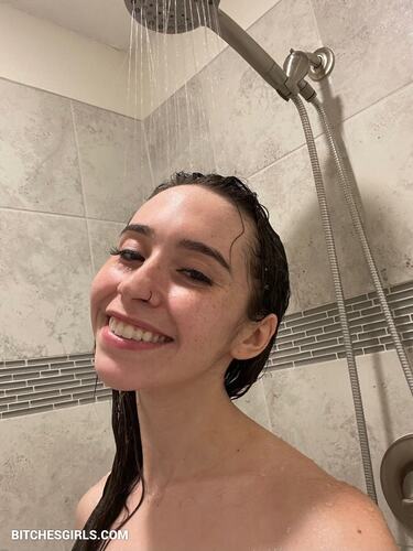 300028466292597139752697315893612513567 thumbnail