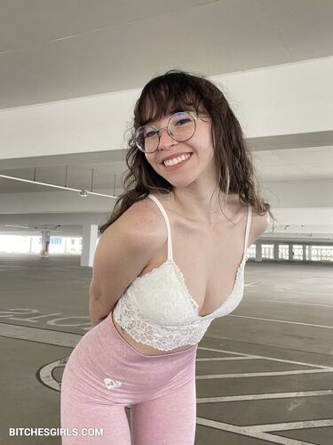 42584900752976698127542478062780896100 thumbnail