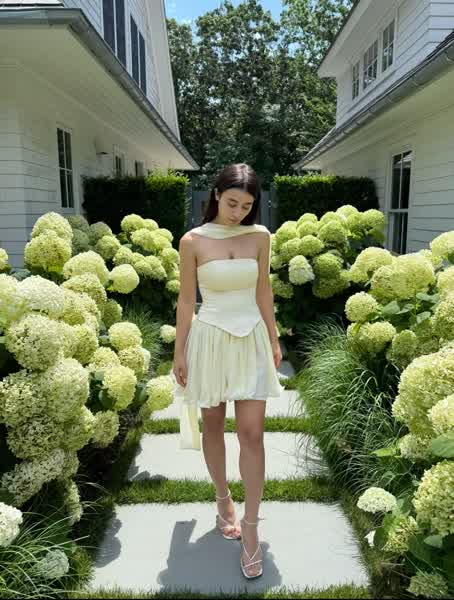 2fe0a01a2eb10fe0f77b75b3a7e5659db5e036927f2682676127874511e04b33 thumbnail