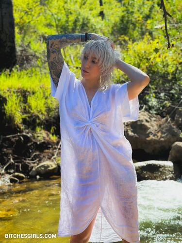 202621566412951980517938321425214628231 thumbnail