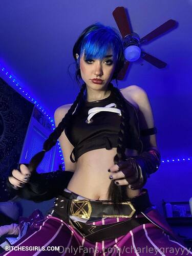 62697165672507529704969099402381456496 thumbnail