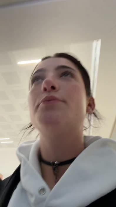 d1ba95e46aa6679966549608acc93cb4bed244ae30d8a71ad28453644145d89b thumbnail