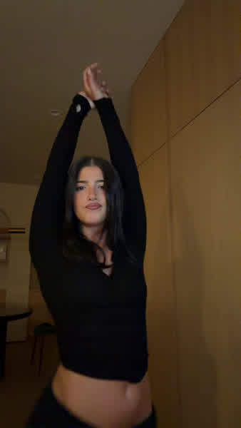 15ff26fd94d44b63eecca85eedbd95659b8a1e421003c67f558f97eece2badb7 thumbnail