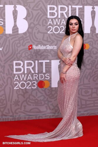 206486699507356432118400902641630114269 thumbnail