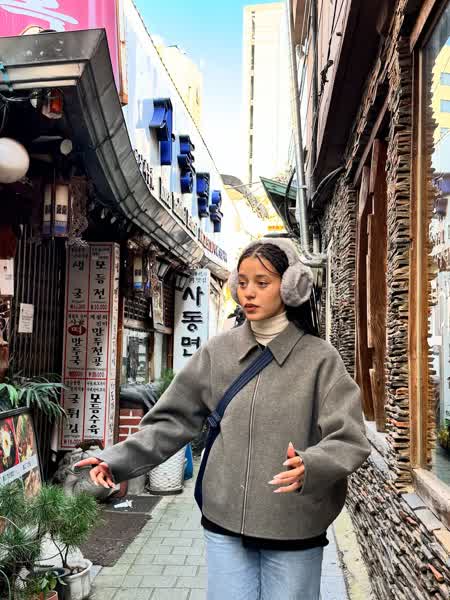 d8da3af79fcc67a68efd2fab15ce7c50b1d4631b940bbfe56b95f63088205650 thumbnail