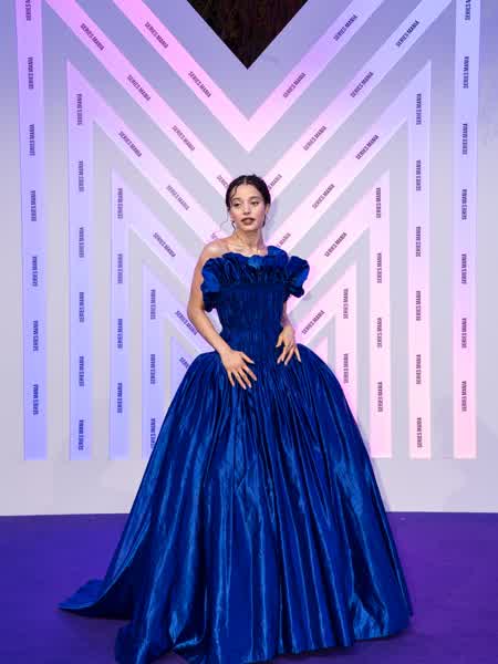 422c209e92c3ea25af1005601edba37c4d4eb6b9c40a1333c5be072f313ac511 thumbnail