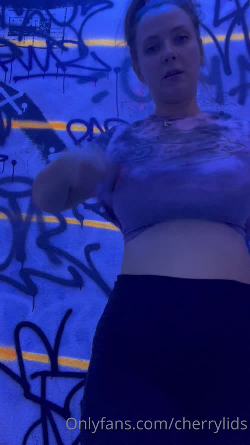 101435263341932101051566793392837473950 thumbnail