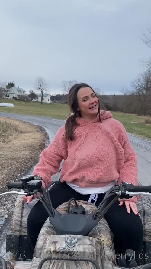 255521707130722059863153296292364596455 thumbnail