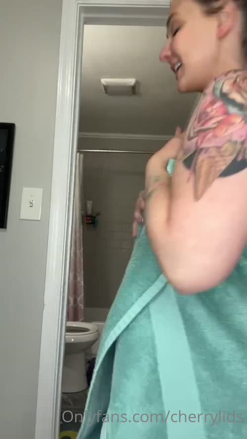 303624373082231492700257586041033278374 thumbnail