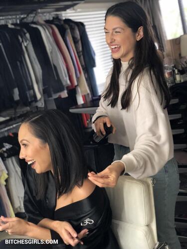 106753747183175411372439151465692988263 thumbnail