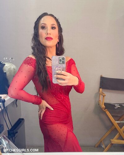 240938546534005849575393401186511963455 thumbnail