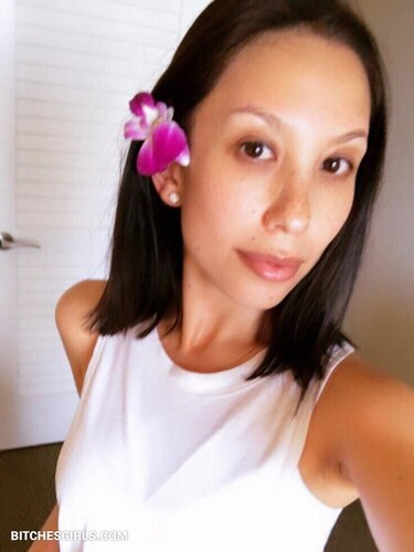 243978153268480747445813422642918173544 thumbnail