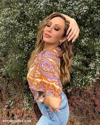 26596747726658576121269073905432822777 thumbnail