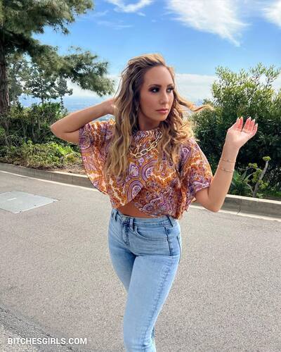 92033849587720106361583185308060537621 thumbnail