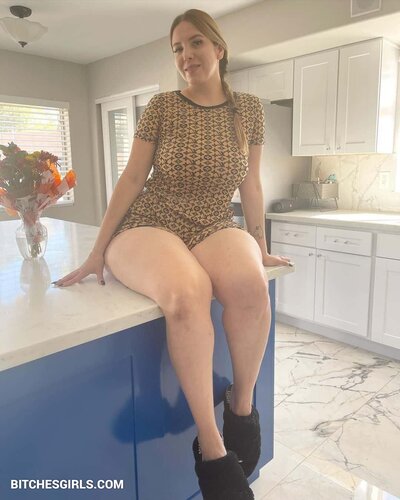 177677145948292594392489436520603279880 thumbnail