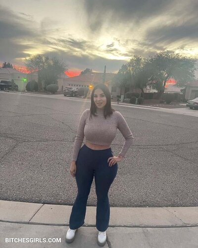 183758595481075179192328497906367929834 thumbnail