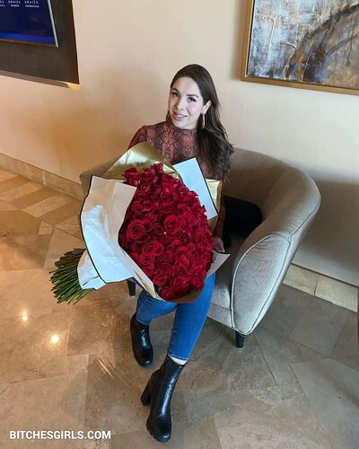 72796489227242106054169074146676614612 thumbnail